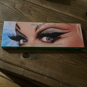Kat Von D x Divine Palette